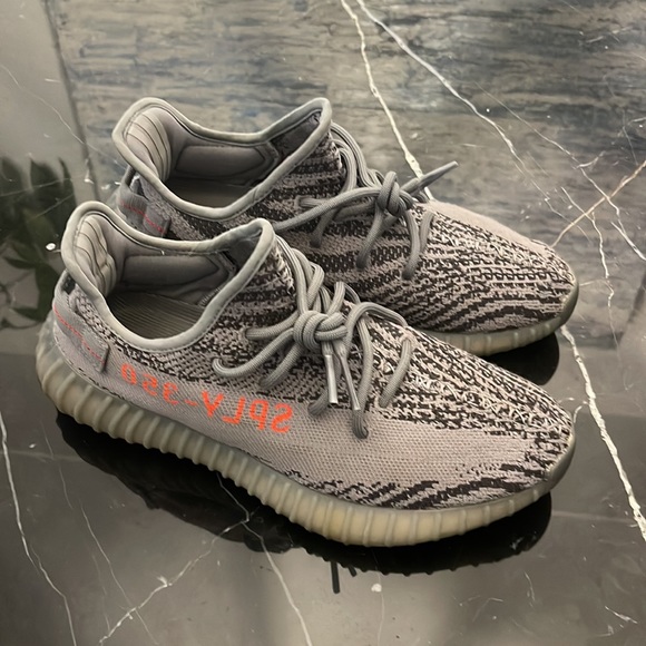 100% Authentic Adidas Yeezy Beluga V2 - 8.5 - Picture 4 of 10